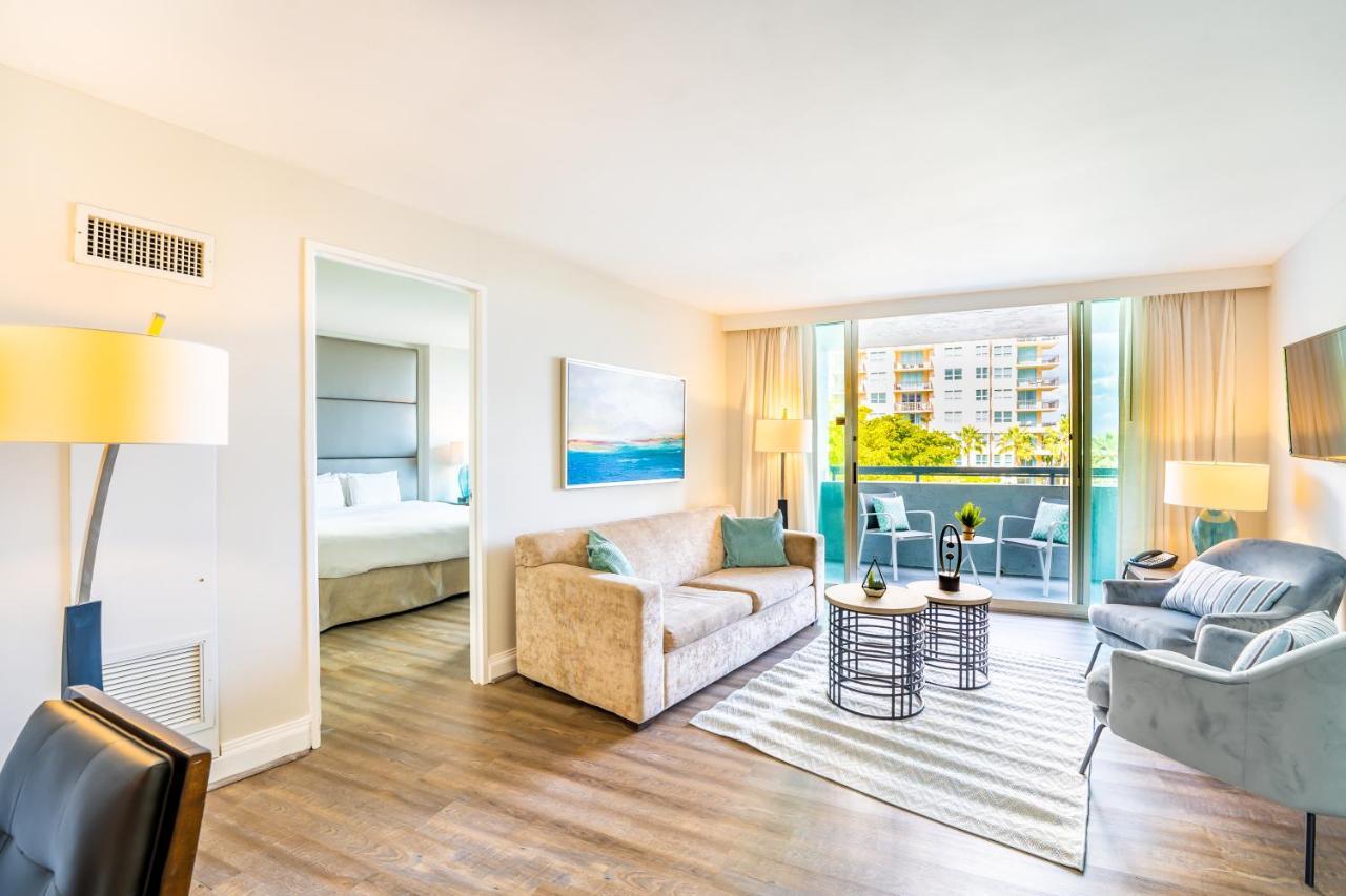 Waterview Condo- Spacious 2 Bedroom - Central - Steps To Beach Fort Lauderdale Buitenkant foto